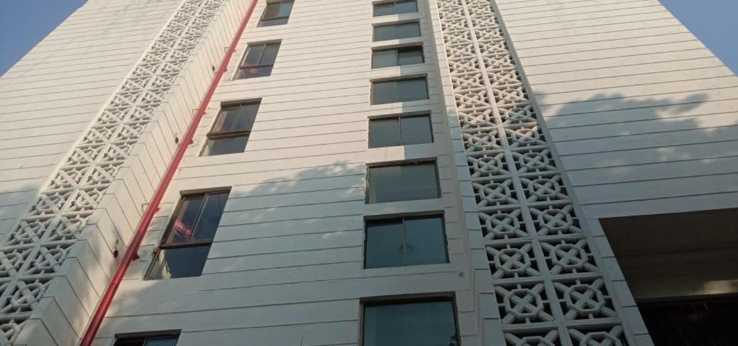 Hotel Goutham Manor Madrás Exterior foto