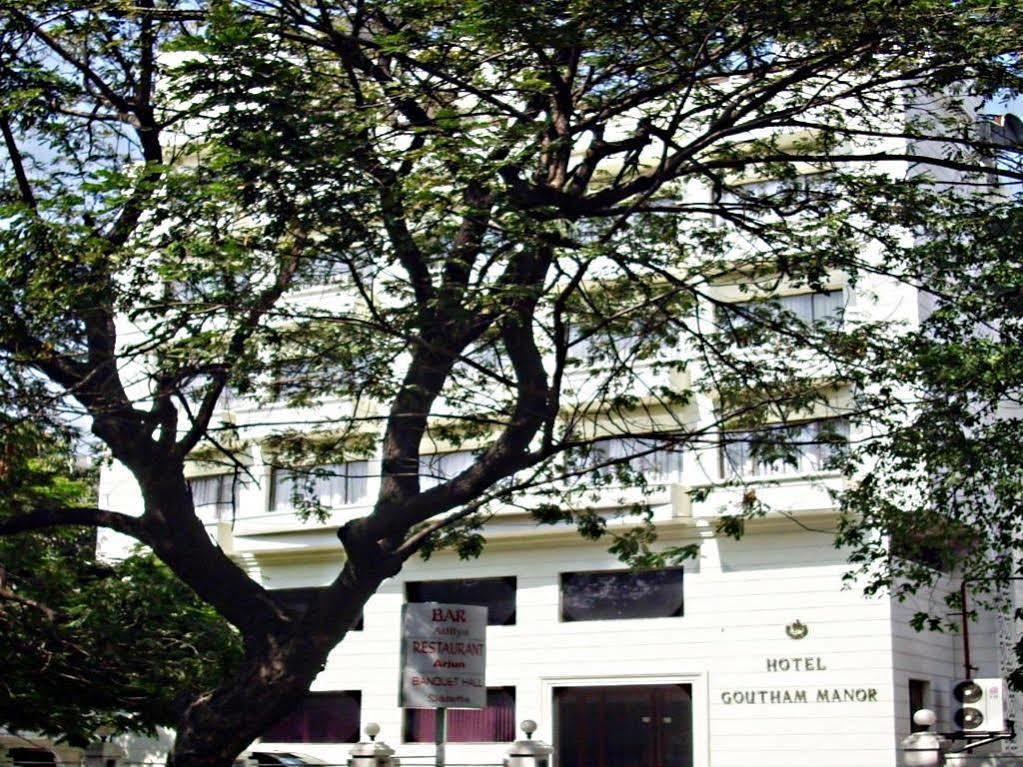 Hotel Goutham Manor Madrás Exterior foto